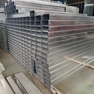 Harga yang bagus Corrosion Resistant Slotted Cable Tray Acid Proof Steel Trunking for Chemical Plant Wiring on line