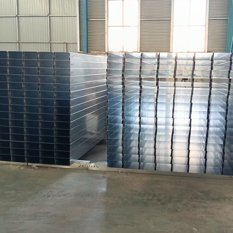 Yüksek korozyon direnci 2m-6m Duvara monte edilmiş çinko kaplı tel gövde galvanizli kolay dayanıklı kurulum