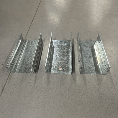 Ein guter Preis. Schrauben Installation Galvanisiertes Stahlkabelfach Schwerlastkapazität für Innen-Außen Online