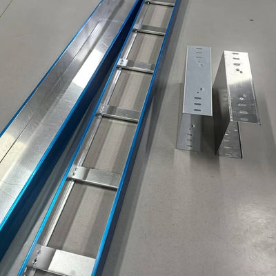 Goede prijs. Medium Duty Load Aluminium Cable Tray met muur gemonteerd / vloer gemonteerd Installatie 1.0mm-3.0mm Dikte online