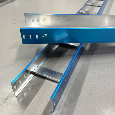 Kalite Yüksek Dayanıklılık Galvanizli Kablo Tepsisi 100mm Genişlik Elektrik Kablolama Duvara Monte fabrika