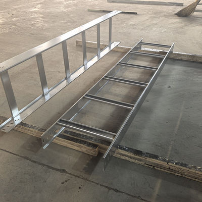 Harga yang bagus Lantai Indoor Outdoor Type Cable Tray Galvanized Coating High Flexibility Wall Mounted on line