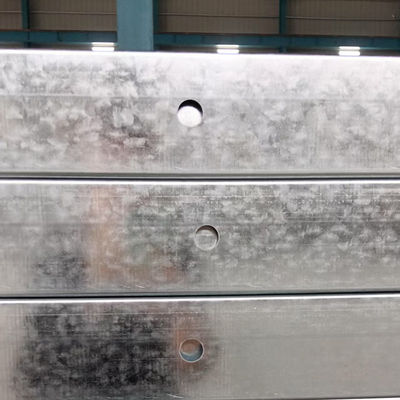 Un buen precio. Bandeja de acero resistente al fuego de 3m de longitud, 0,8mm-3,0mm, duradera y resistente, montada en pared en línea