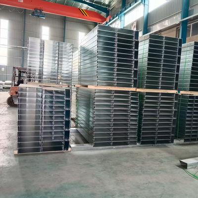 Bom preço. 400*100 Caixa de colocação de cabos industriais revestida de pó de aço inoxidável tipo de fenda perforada para construção industrial on-line