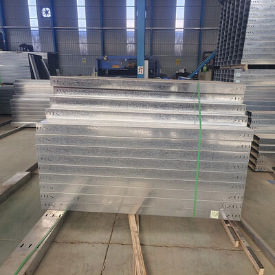 คุณภาพ Underground Tunnel Slotted Cable Tray Rail Transit Cable Support System โรงงาน